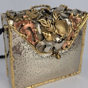 Lunacy Handmade Metal Art Purse Seashell Sculptural Chain Statement Bag